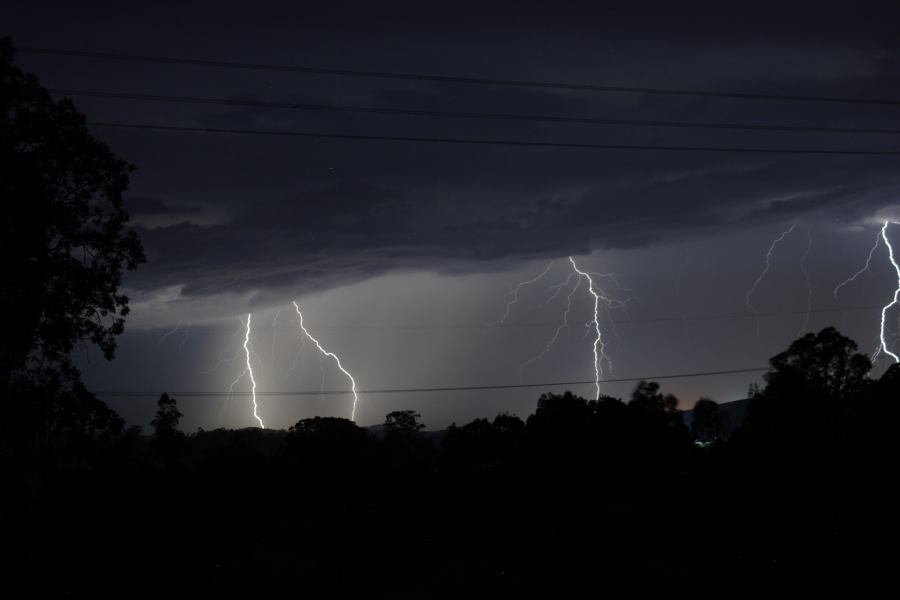 lightning lightning_bolts : E of Muswellbrook, NSW   12 January 2007