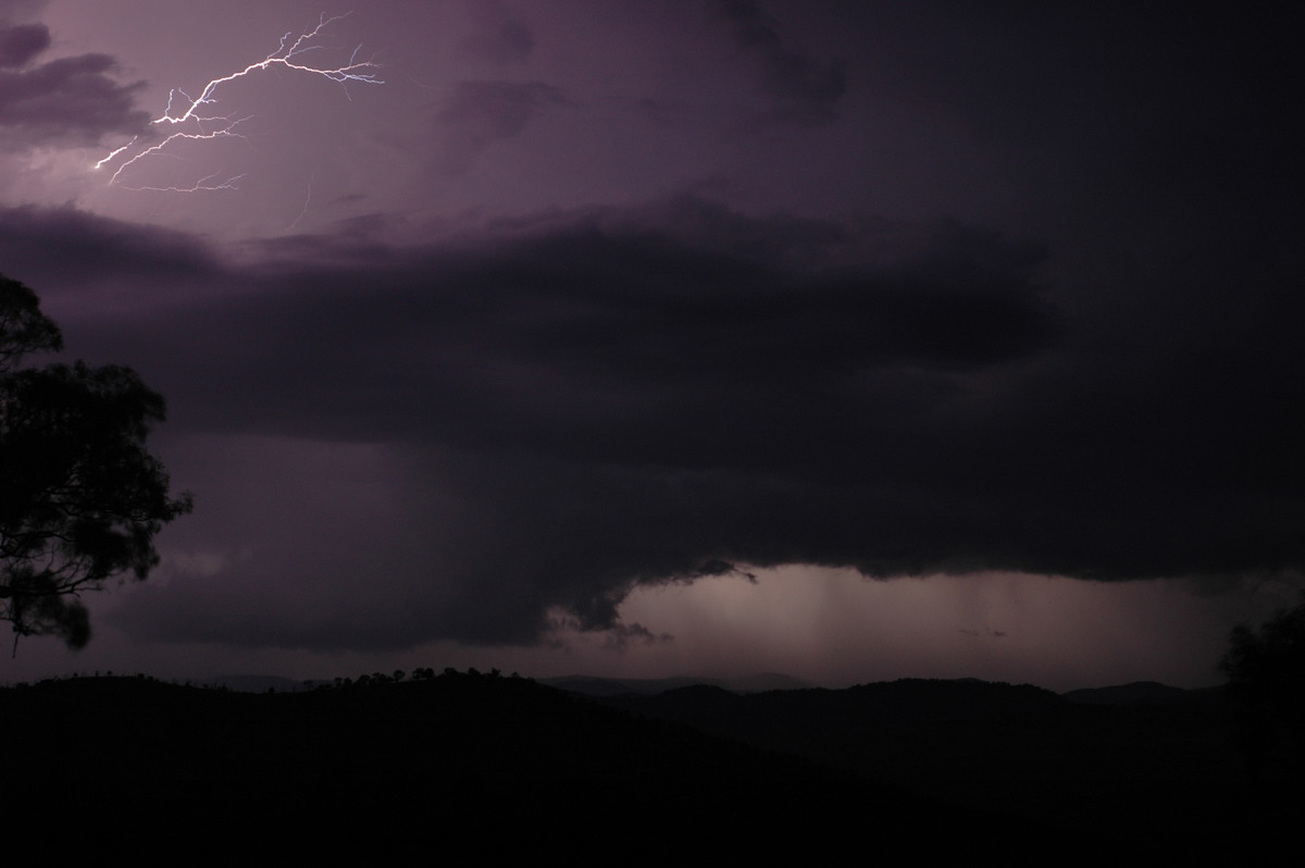 lightning lightning_bolts : W of Tenterfield, NSW   12 January 2007