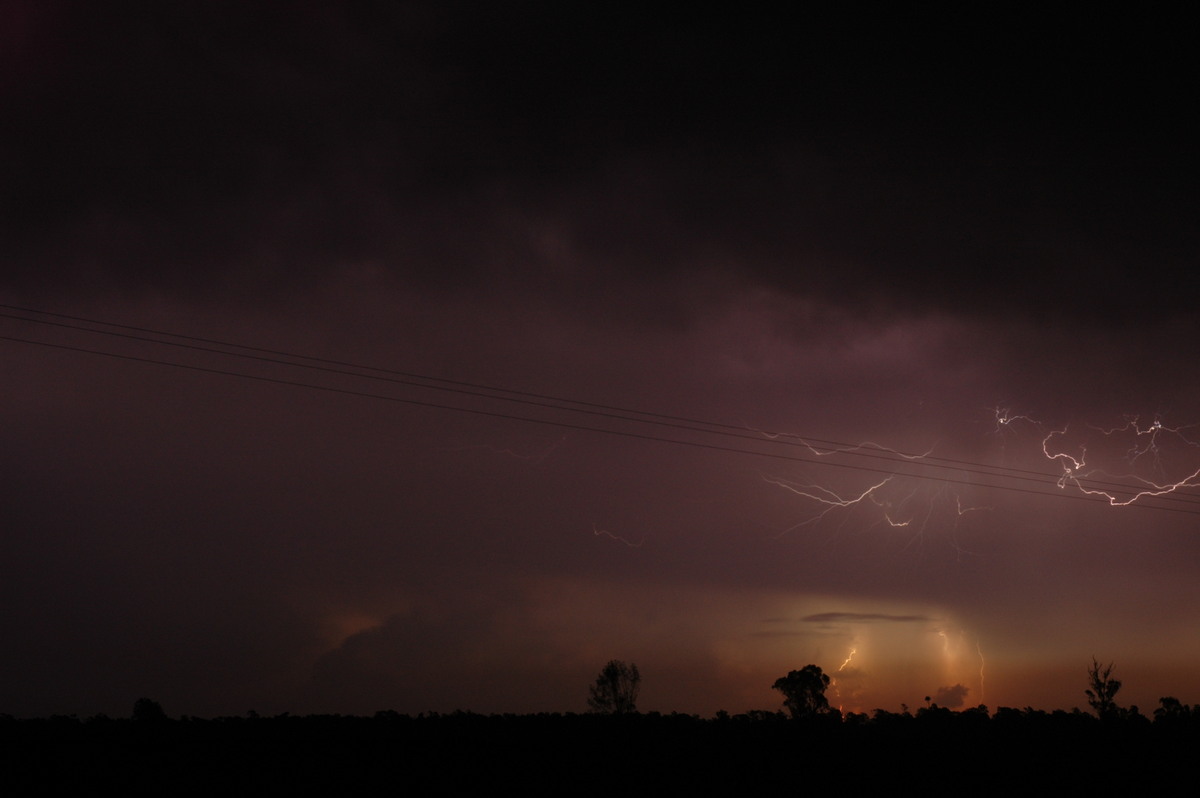 lightning lightning_bolts : N of Goodiwindi, QLD   14 January 2007