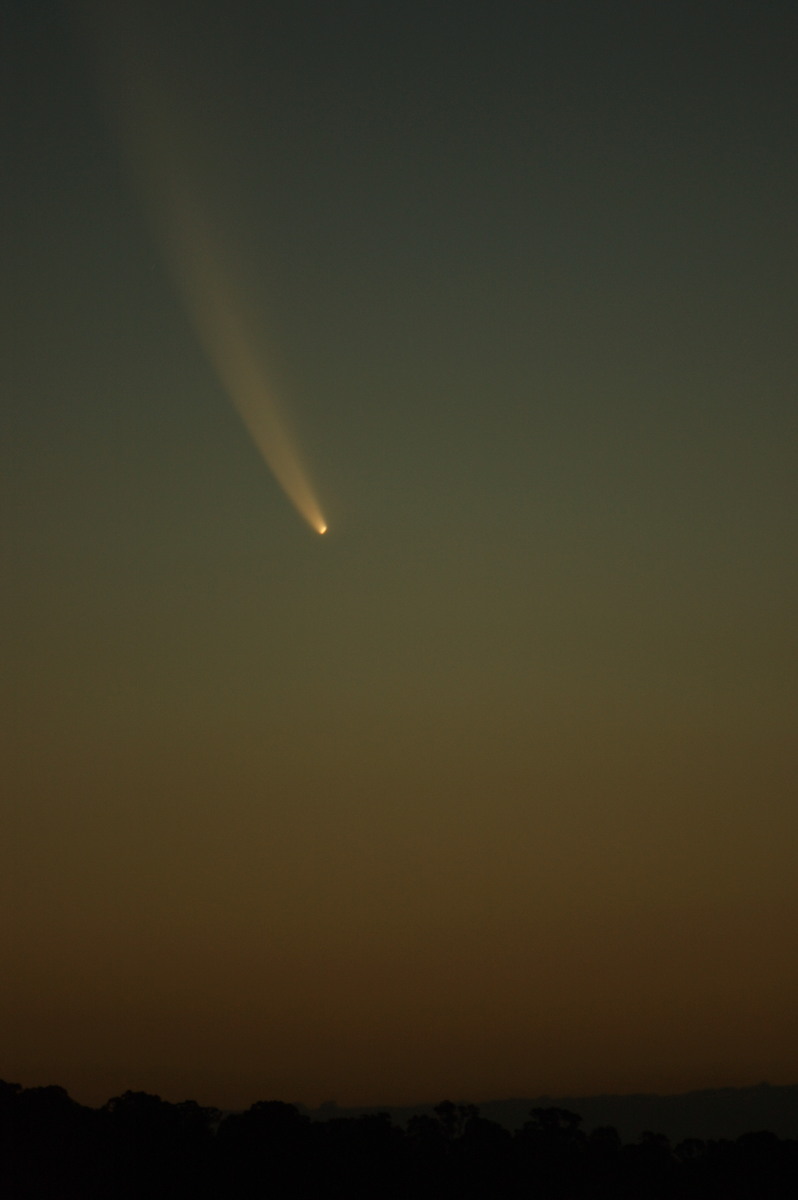 sunset sunset_pictures : Comet McNaught from McLeans Ridges   19 January 2007