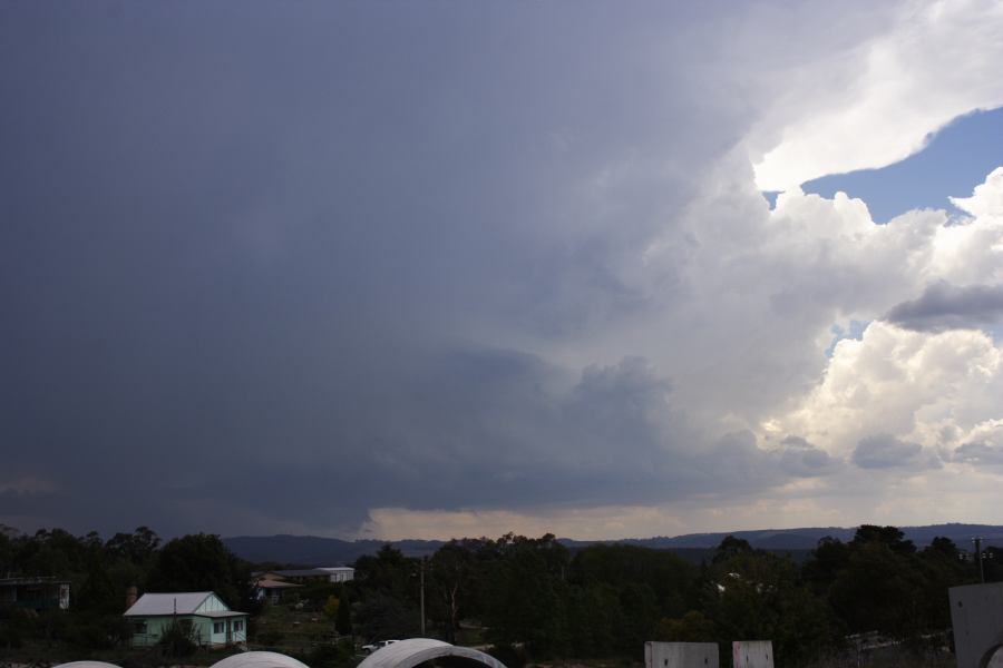 cumulonimbus supercell_thunderstorm : near Lithgow, NSW   7 February 2007