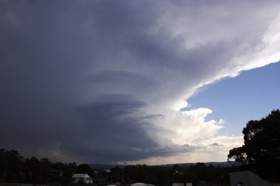 wallcloud thunderstorm_wall_cloud : near Lithgow, NSW   7 February 2007