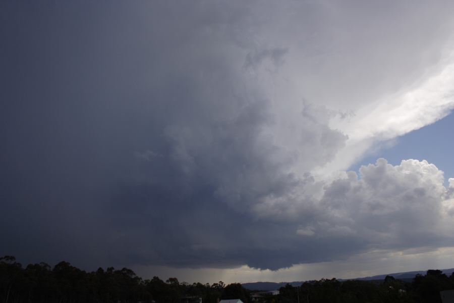 wallcloud thunderstorm_wall_cloud : near Lithgow, NSW   7 February 2007