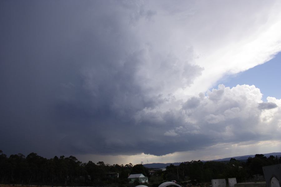 wallcloud thunderstorm_wall_cloud : near Lithgow, NSW   7 February 2007