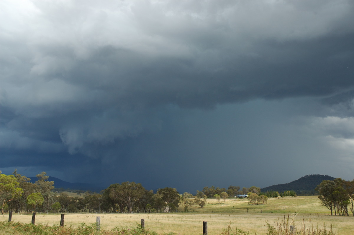 raincascade precipitation_cascade : S of Tenterfield, NSW   10 February 2007