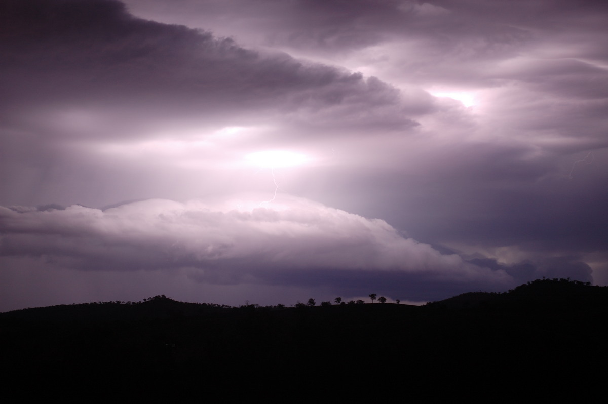 shelfcloud shelf_cloud : W of Tenterfield, NSW   10 February 2007