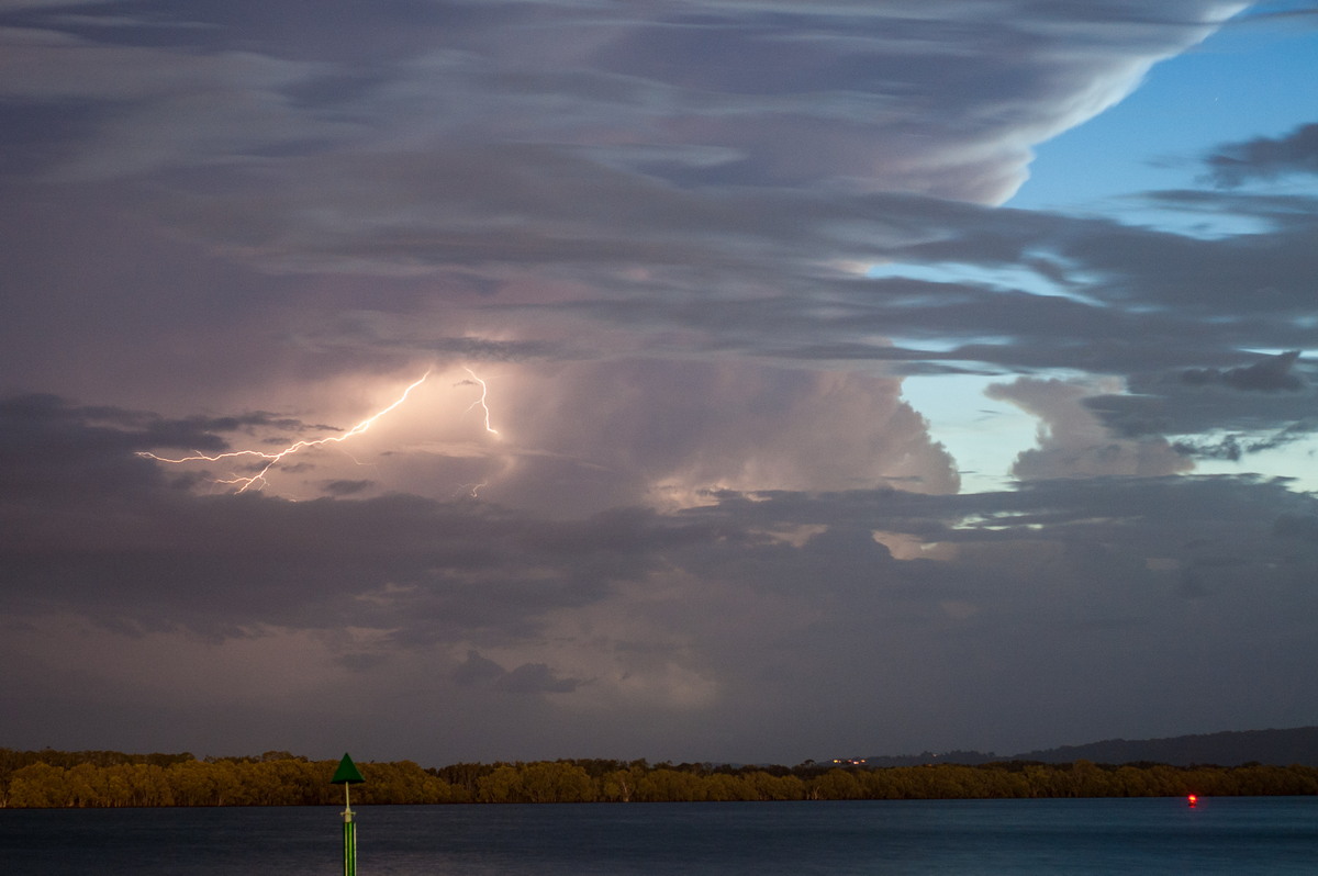 lightning lightning_bolts : Ballina, NSW   28 February 2007