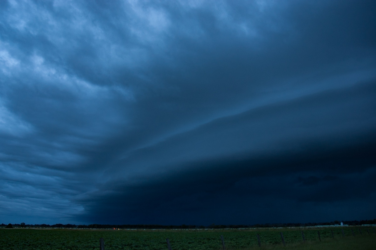 shelfcloud shelf_cloud : N of Casino, NSW   5 March 2007