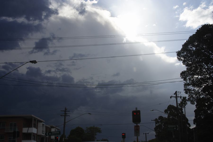 thunderstorm cumulonimbus_incus : near Sutherland, NSW   8 March 2007