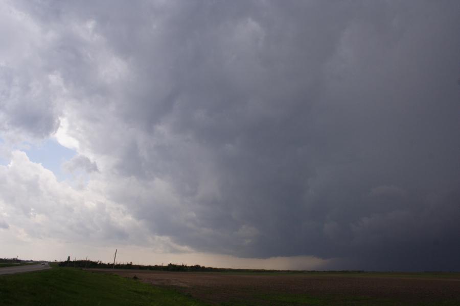 cumulonimbus thunderstorm_base : SW of Seymour, Texas, USA   13 April 2007