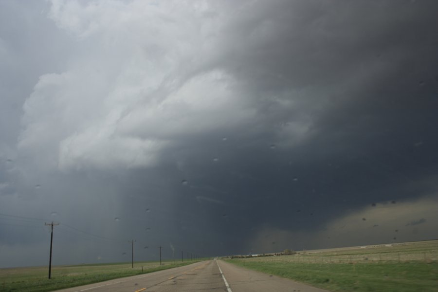 cumulonimbus supercell_thunderstorm : N of Springfield, Colorado, USA   21 April 2007