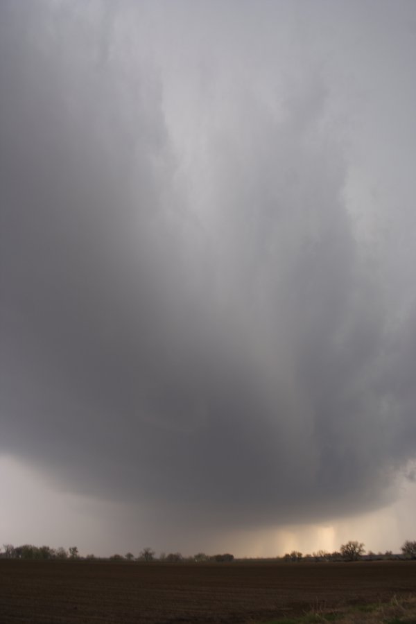 cumulonimbus thunderstorm_base : Granada, Colorado, USA   21 April 2007