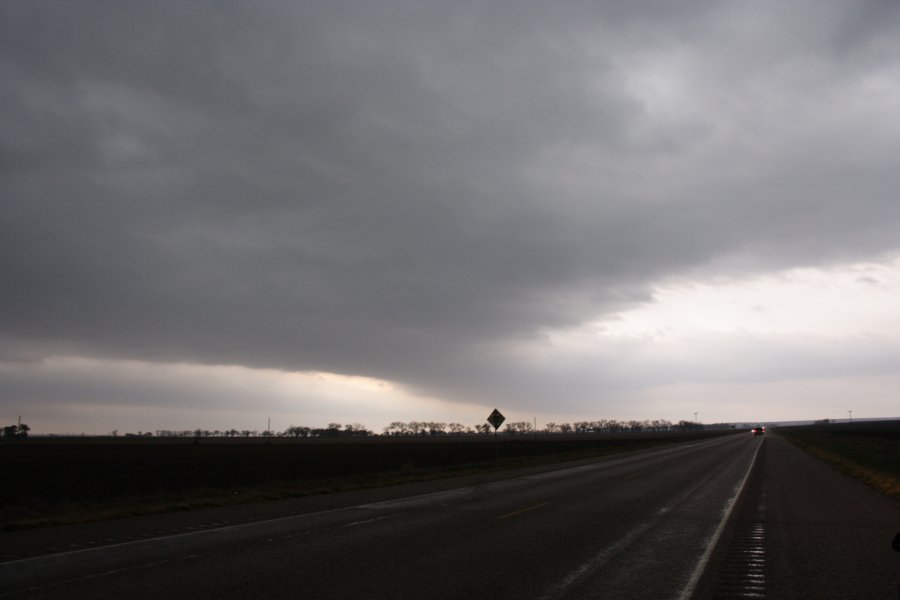 cumulonimbus supercell_thunderstorm : Granada, Colorado, USA   21 April 2007