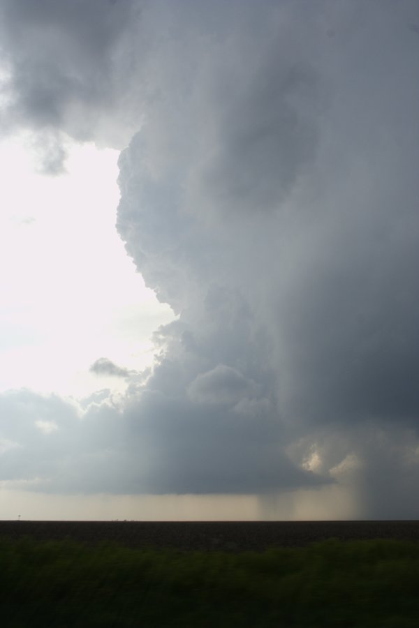 cumulonimbus supercell_thunderstorm : S of White Deer, Texas, USA   23 April 2007