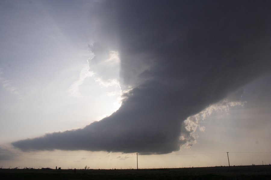 inflowband thunderstorm_inflow_band : Pampa, Texas, USA   23 April 2007