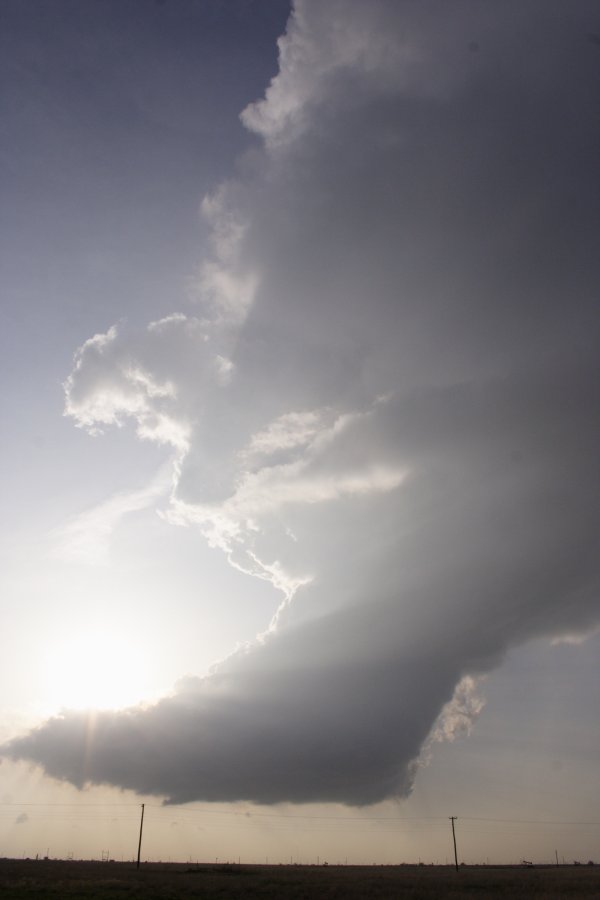 cumulonimbus supercell_thunderstorm : Pampa, Texas, USA   23 April 2007