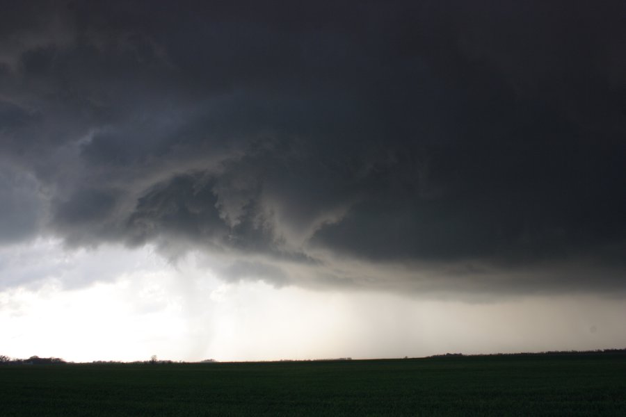 wallcloud thunderstorm_wall_cloud : Nickerson, Kansas, USA   24 April 2007