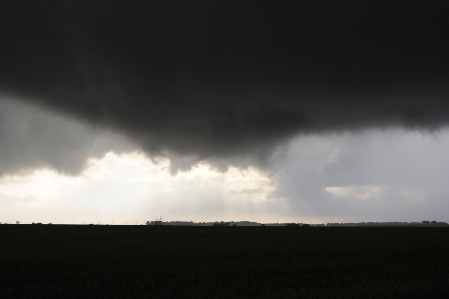 wallcloud thunderstorm_wall_cloud : Hillsboro, Texas, USA   3 May 2007