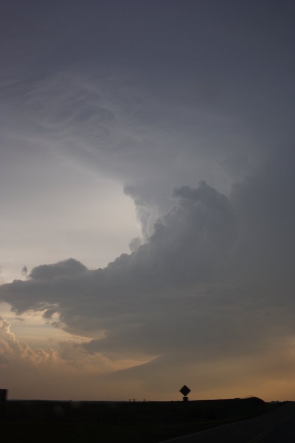 updraft thunderstorm_updrafts : E of Woodward, Oklahoma, USA   4 May 2007