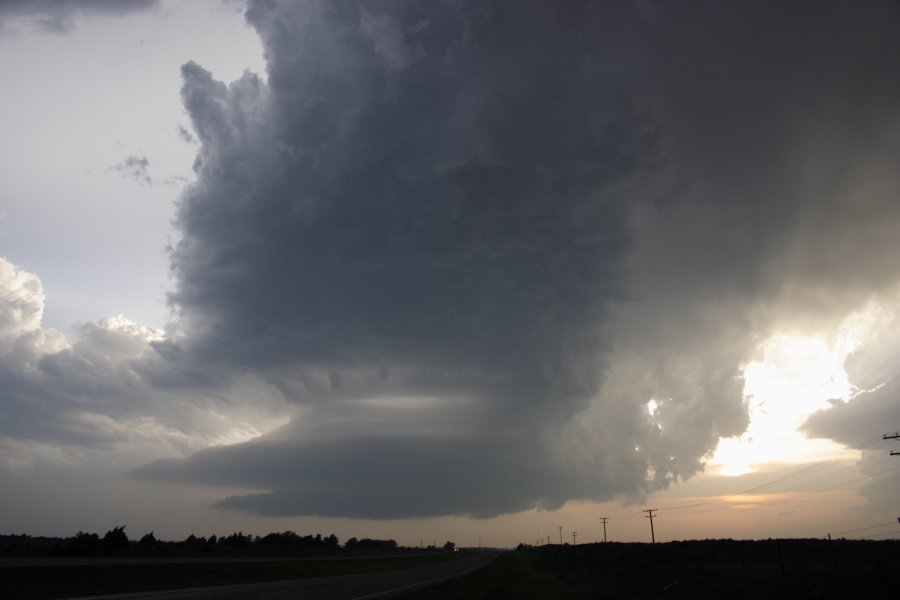 inflowband thunderstorm_inflow_band : E of Woodward, Oklahoma, USA   4 May 2007