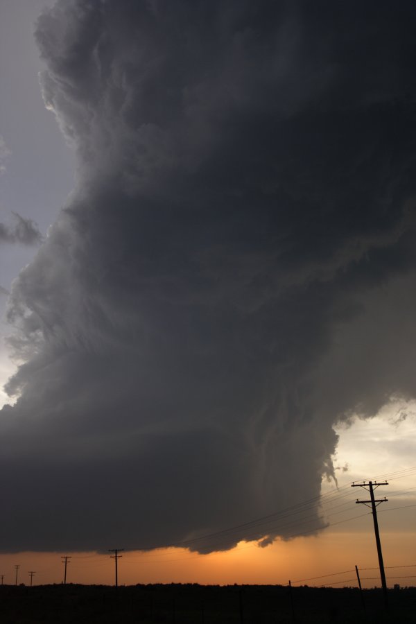 updraft thunderstorm_updrafts : E of Woodward, Oklahoma, USA   4 May 2007