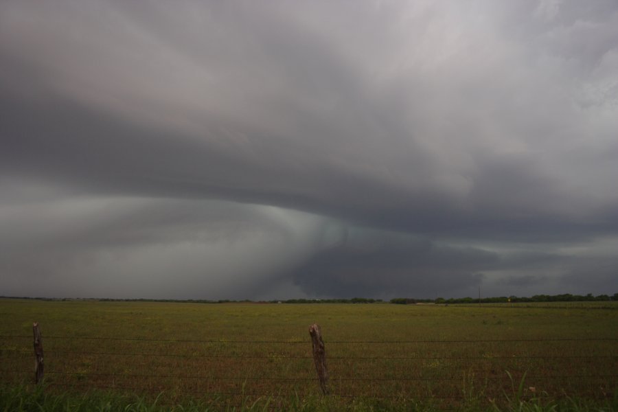 wallcloud thunderstorm_wall_cloud : E of Seymour, Texas, USA   8 May 2007