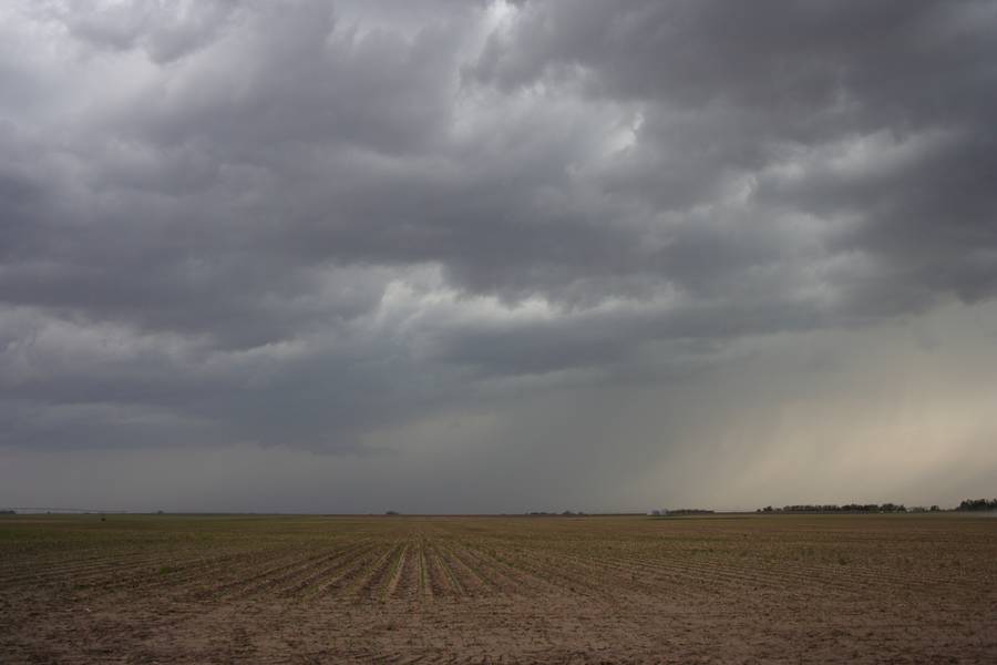 raincascade precipitation_cascade : E of Grand Island, Nebraska, USA   14 May 2007