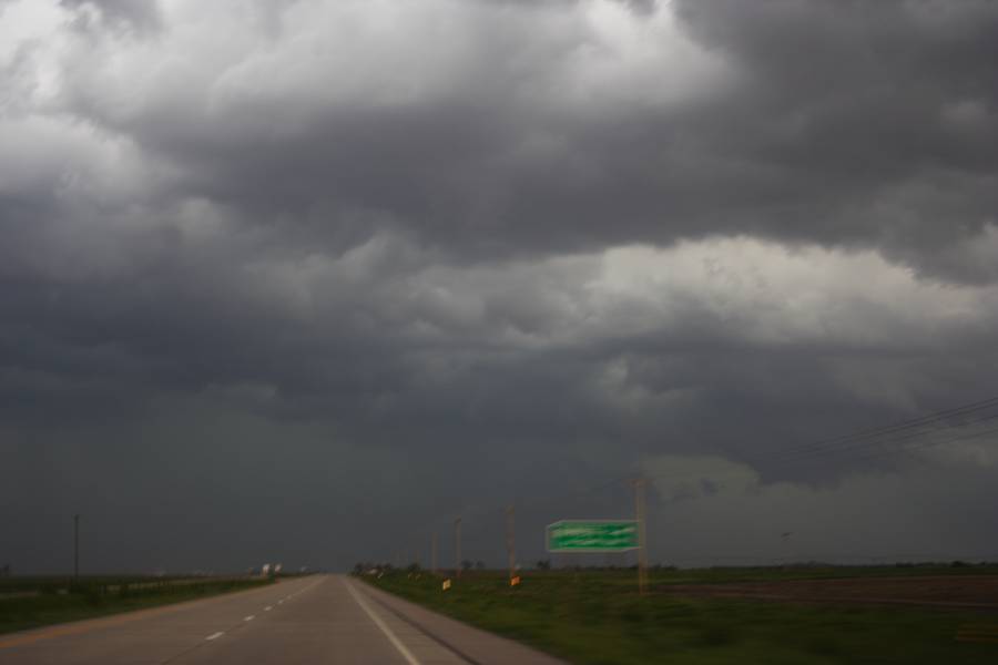 raincascade precipitation_cascade : N of Geneva, Nebraska, USA   14 May 2007