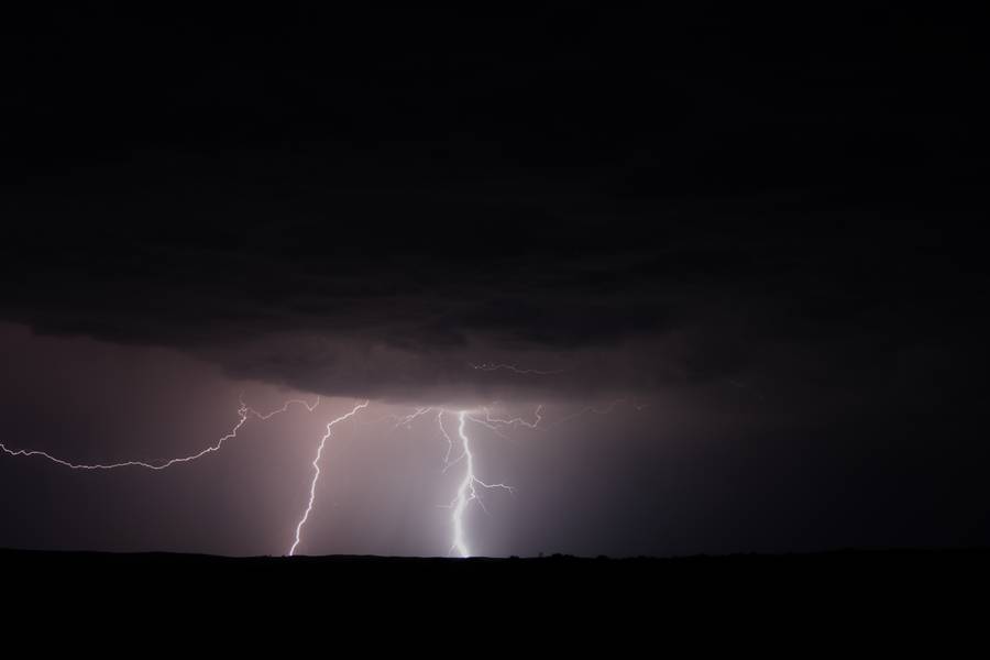 lightning lightning_bolts : Pine Haven, Wyoming, USA   18 May 2007