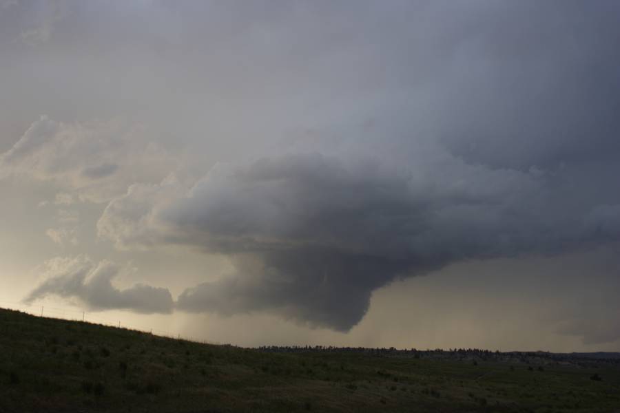 wallcloud thunderstorm_wall_cloud : S of Roundup, Montana, USA   19 May 2007