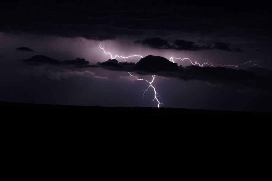 lightning lightning_bolts : near Forsyth, Montana, USA   19 May 2007