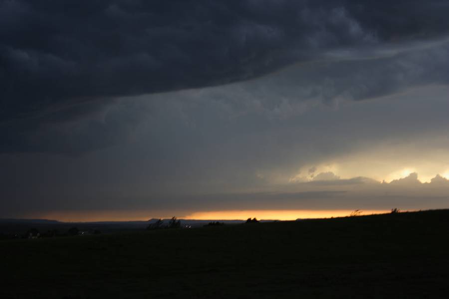 cumulonimbus thunderstorm_base : Moorcroft, Wyoming, USA   20 May 2007