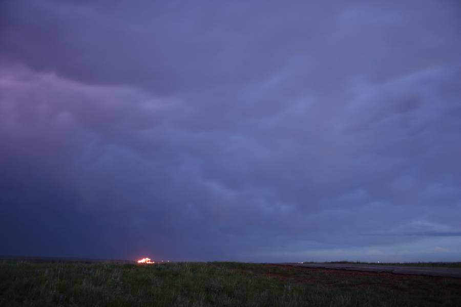 mammatus mammatus_cloud : Gillette, Wyoming, USA   20 May 2007