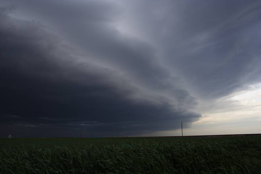 shelfcloud shelf_cloud : S of Bridgeport, Nebraska, USA   21 May 2007