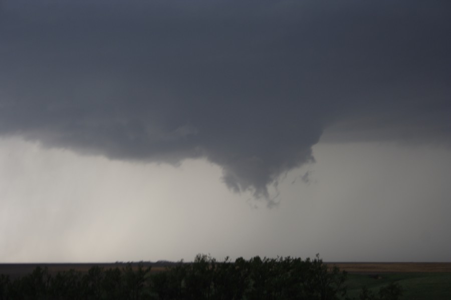 cumulonimbus supercell_thunderstorm : near St Peters, Kansas, USA   22 May 2007