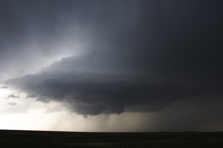 inflowband thunderstorm_inflow_band : near St Peters, Kansas, USA   22 May 2007