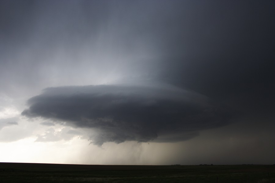 wallcloud thunderstorm_wall_cloud : near St Peters, Kansas, USA   22 May 2007