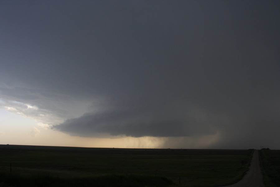 cumulonimbus thunderstorm_base : E of St Peters, Kansas, USA   22 May 2007