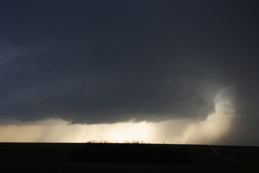 raincascade precipitation_cascade : E of St Peters, Kansas, USA   22 May 2007