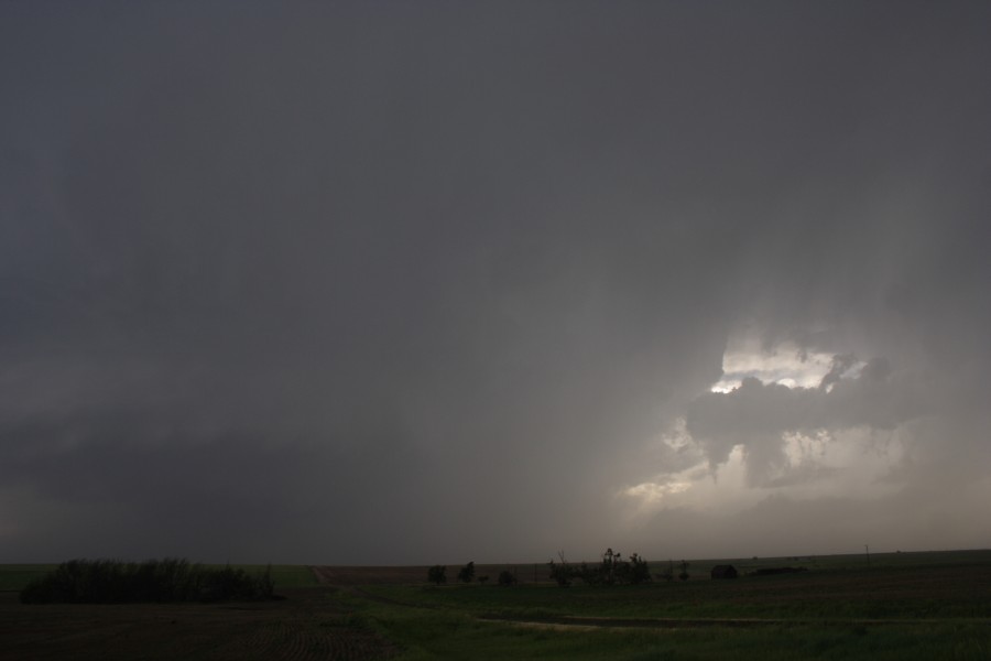 raincascade precipitation_cascade : E of St Peters, Kansas, USA   22 May 2007