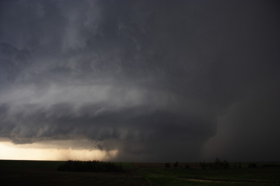 raincascade precipitation_cascade : E of St Peters, Kansas, USA   22 May 2007