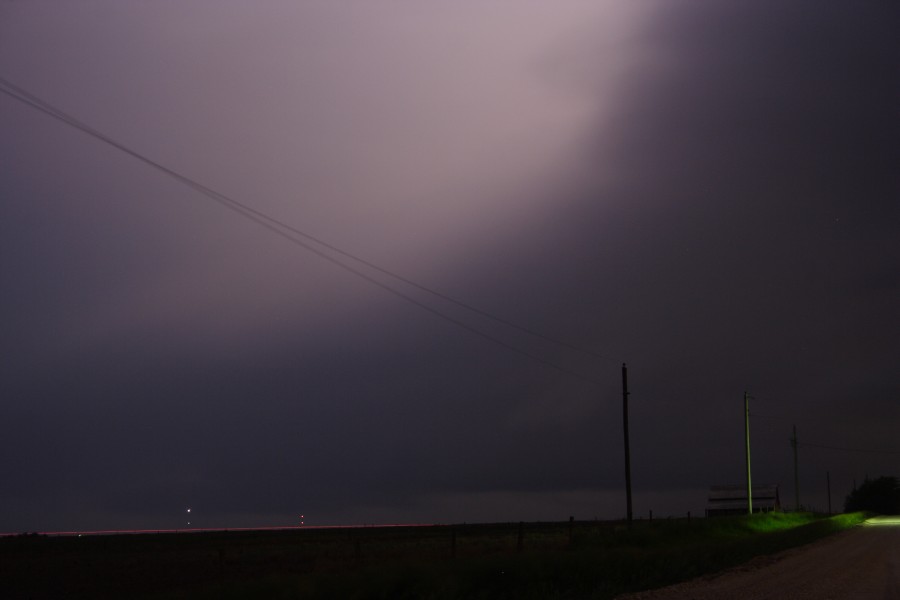 shelfcloud shelf_cloud : near Ellis, Kansas, USA   22 May 2007