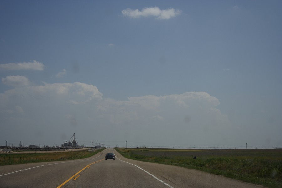 cumulonimbus supercell_thunderstorm : near Turpin, Oklahoma, USA   23 May 2007
