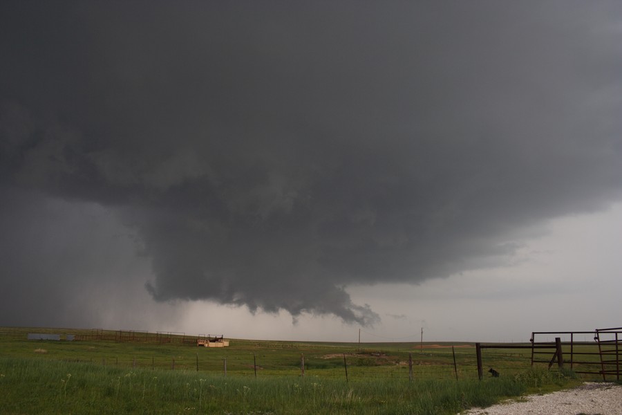 raincascade precipitation_cascade : SE of Perryton, Texas, USA   23 May 2007