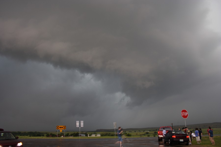 cumulonimbus supercell_thunderstorm : SE of Perryton, Texas, USA   23 May 2007