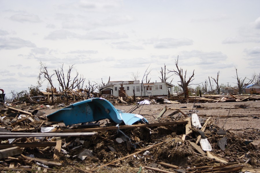 disasters storm_damage : Greensburg, Kansas, USA   25 May 2007