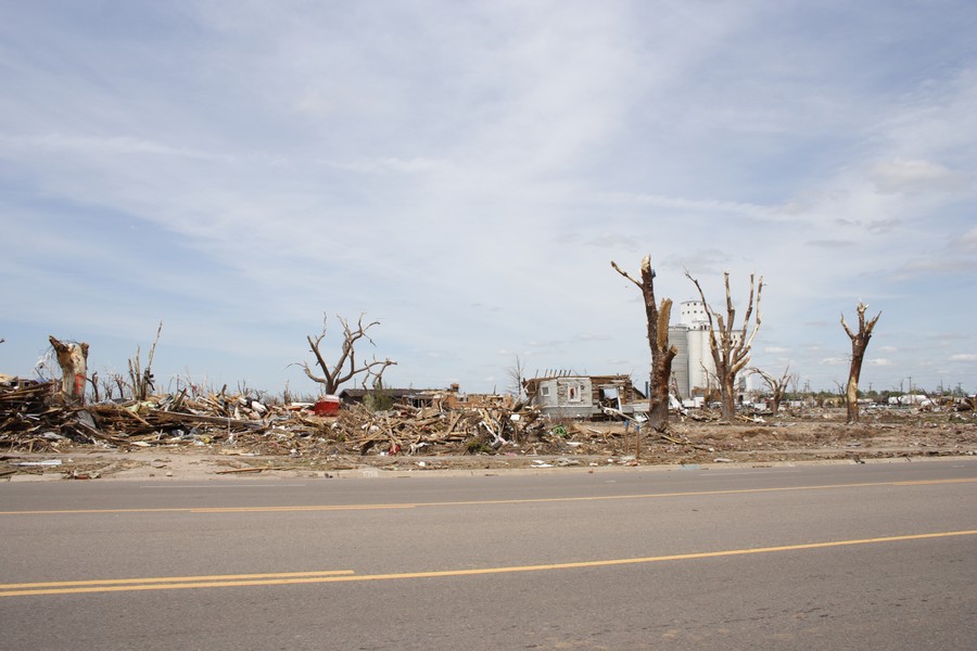 disasters storm_damage : Greensburg, Kansas, USA   25 May 2007