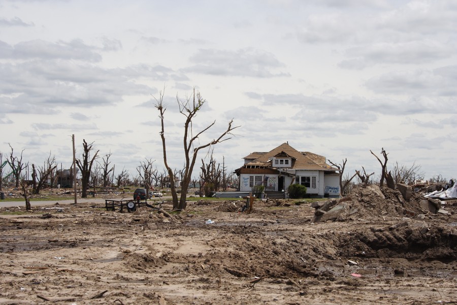 disasters storm_damage : Greensburg, Kansas, USA   25 May 2007