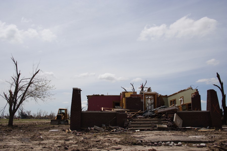 disasters storm_damage : Greensburg, Kansas, USA   25 May 2007