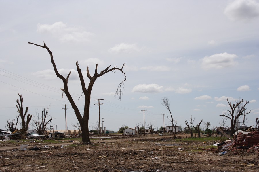 disasters storm_damage : Greensburg, Kansas, USA   25 May 2007